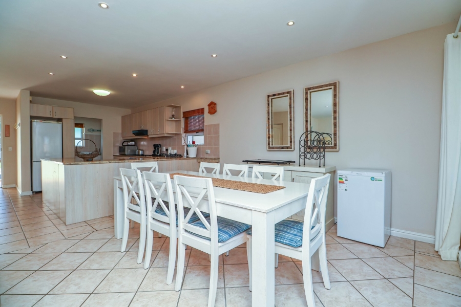 3 Bedroom Property for Sale in River Club Western Cape